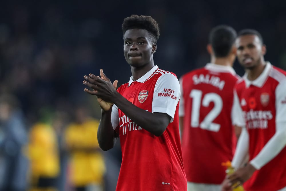 Bukayo Saka #7 of Arsenal applauds