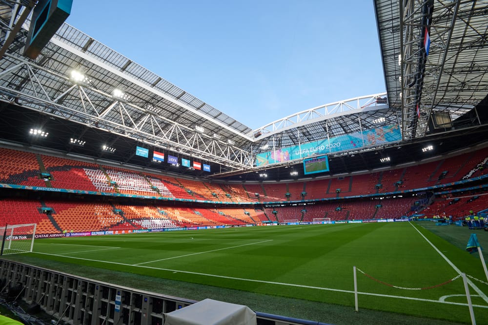 Ajax vs Vojvodina: UEFA Europa League Qualifying Round Showdown