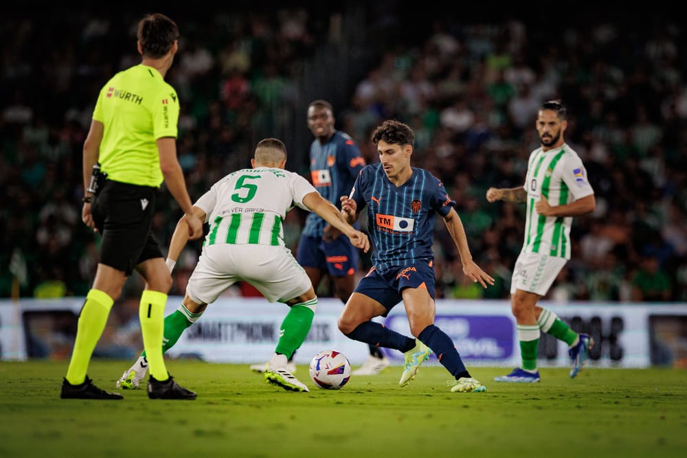 West Ham United Sign Guido Rodriguez from Real Betis: A Game Changer for the Hammers?