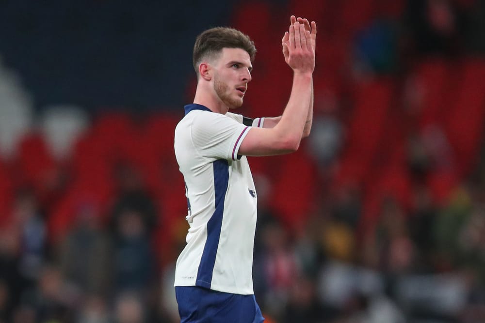 England Secures Dominant 2-0 Victory Over Republic of Ireland in UEFA Nations League.